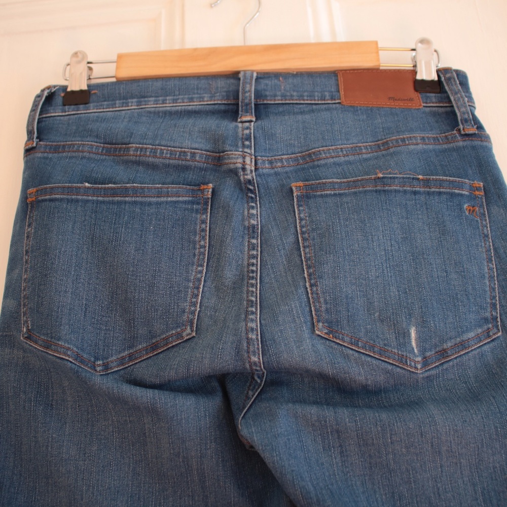 Cali Demi-Boot Jeans in Bronson Wash:‎ Button-Front Edition Size 26 - Picture 7 of 13